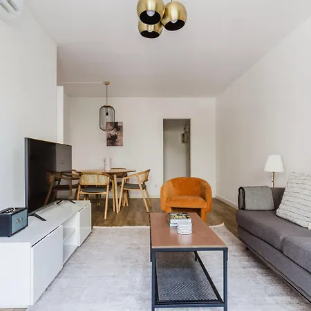 Blueground Les Corts Balcony Ac Wd Bcn-157 Lägenhet *